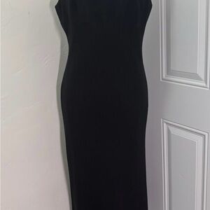 Evan Picone Black Bodycon V-Neck Dress